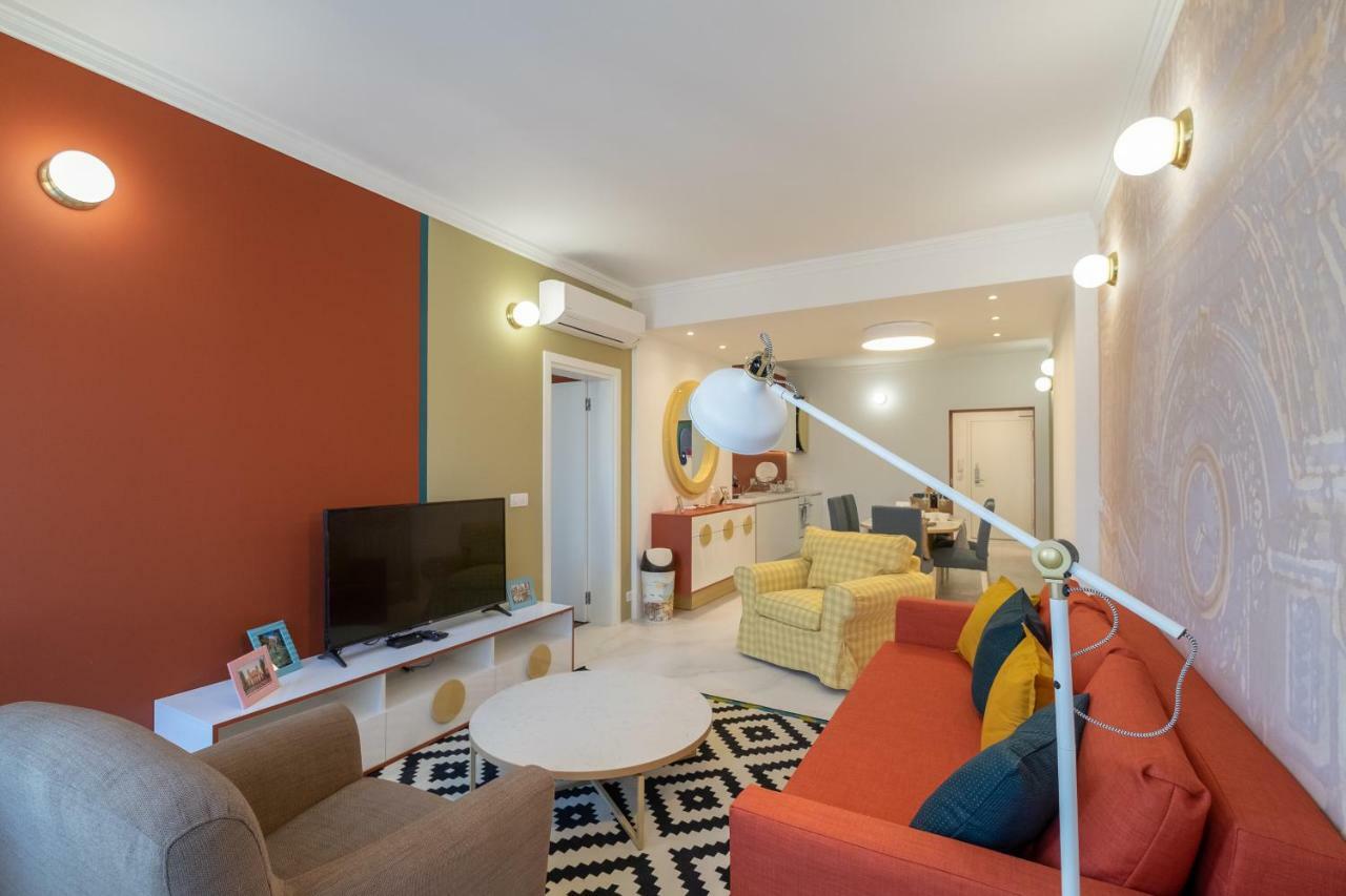 Vitosha Blvd 3-Bedroom, 2-Bathroom Lux Suite Sofia Eksteriør bilde