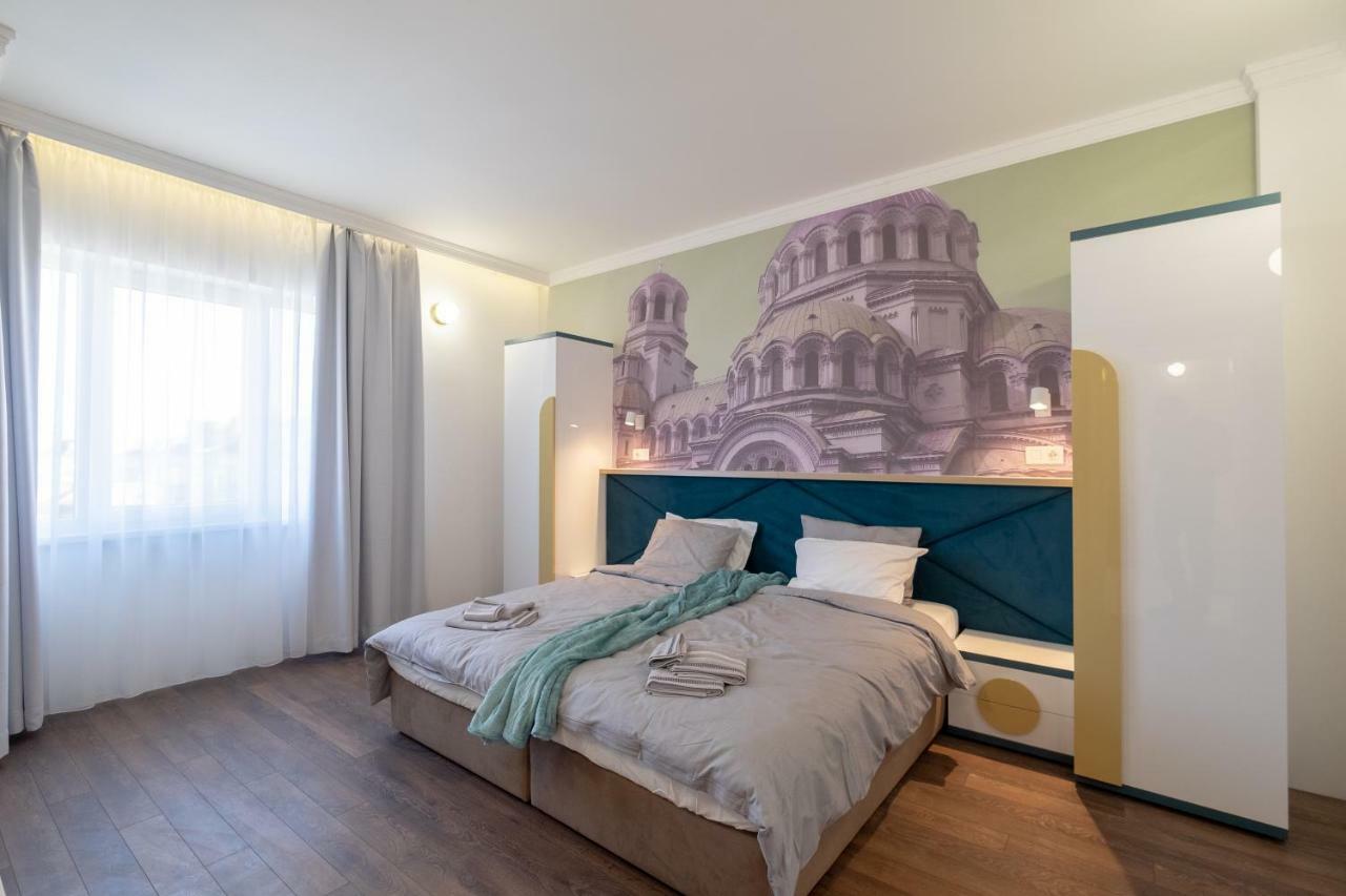 Vitosha Blvd 3-Bedroom, 2-Bathroom Lux Suite Sofia Eksteriør bilde