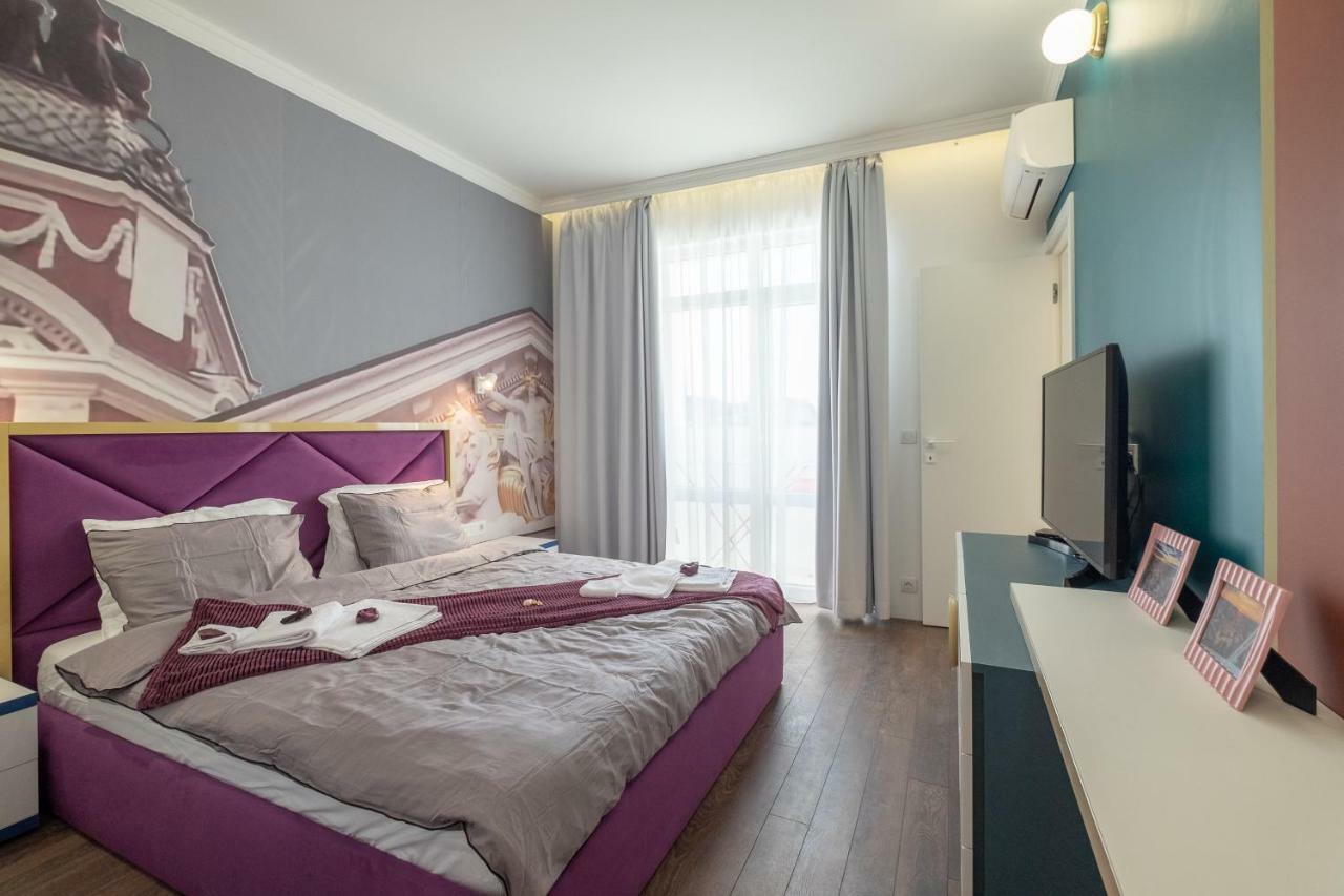 Vitosha Blvd 3-Bedroom, 2-Bathroom Lux Suite Sofia Eksteriør bilde
