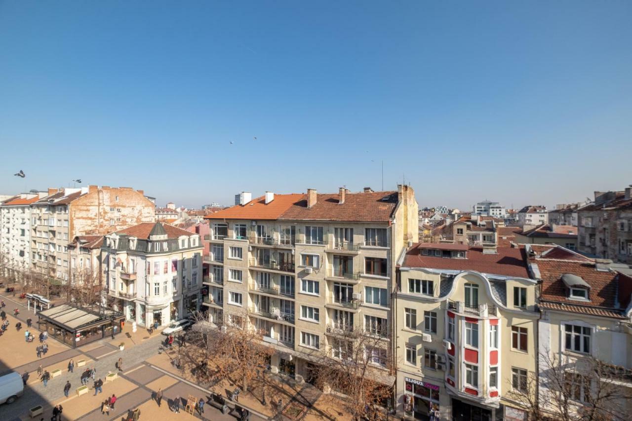 Vitosha Blvd 3-Bedroom, 2-Bathroom Lux Suite Sofia Eksteriør bilde