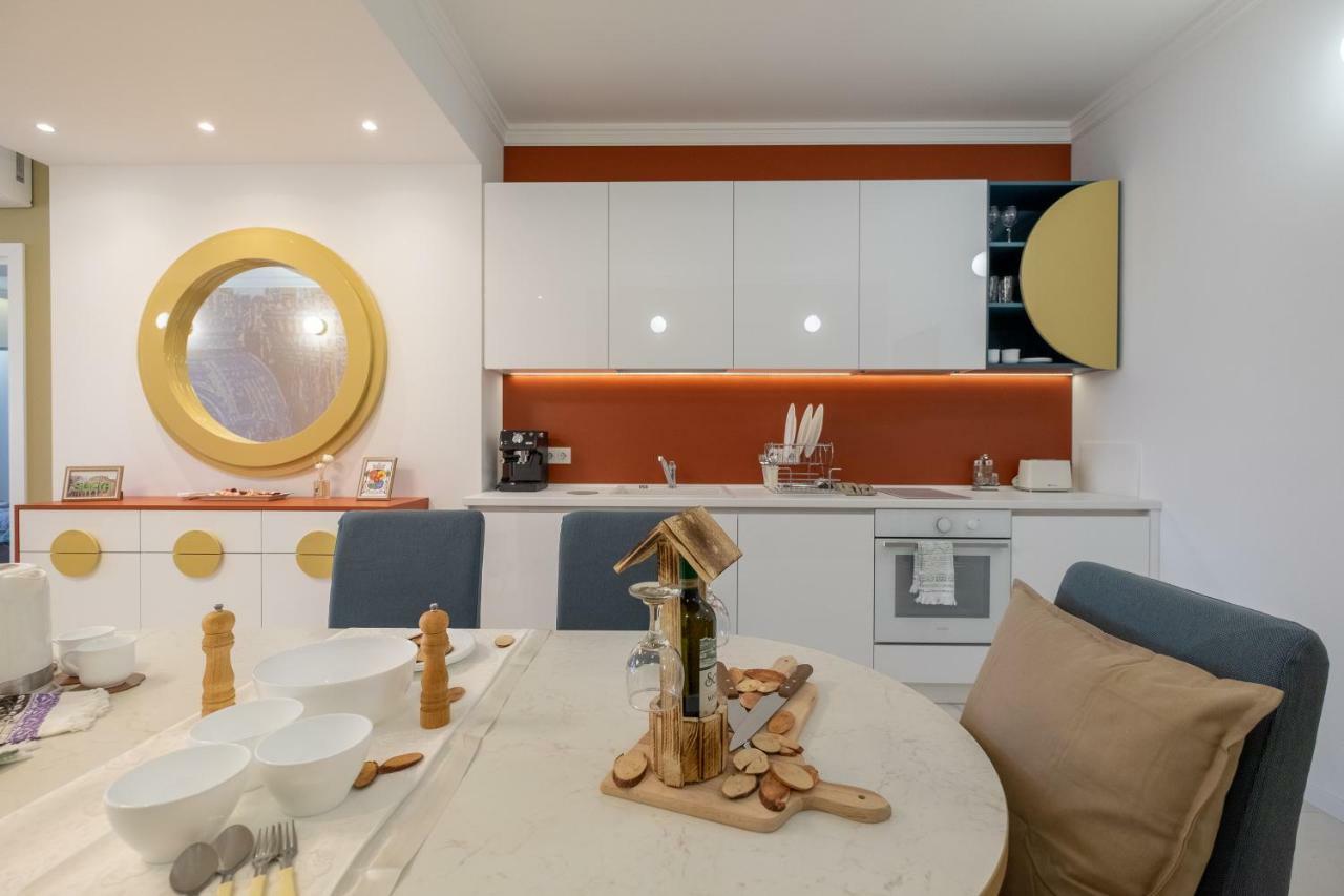 Vitosha Blvd 3-Bedroom, 2-Bathroom Lux Suite Sofia Eksteriør bilde